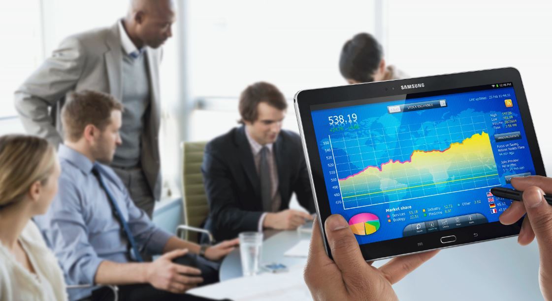 Transforming Banks for an Always-On Mobile World [Infographic]
